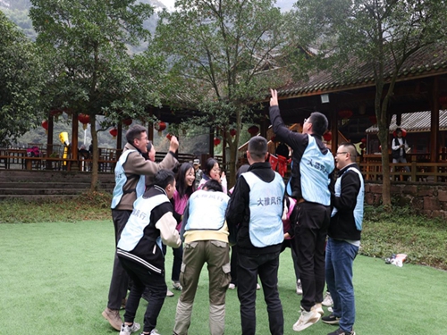 �����l(f��)չ��˾�����ľ������F�Y�^���������l(f��)չ��˾�_չ�������